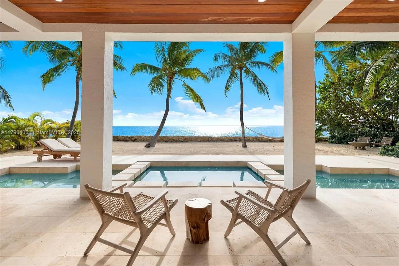 https://bt-photos.global.ssl.fastly.net/miami/1280_boomver_3_A11796405-2.jpg