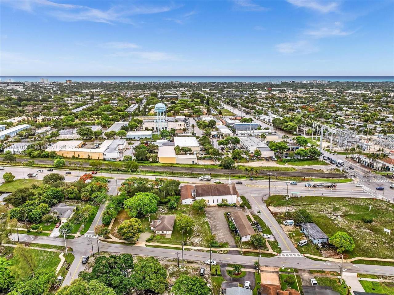 https://bt-photos.global.ssl.fastly.net/miami/1280_boomver_1_A11808017-2.jpg