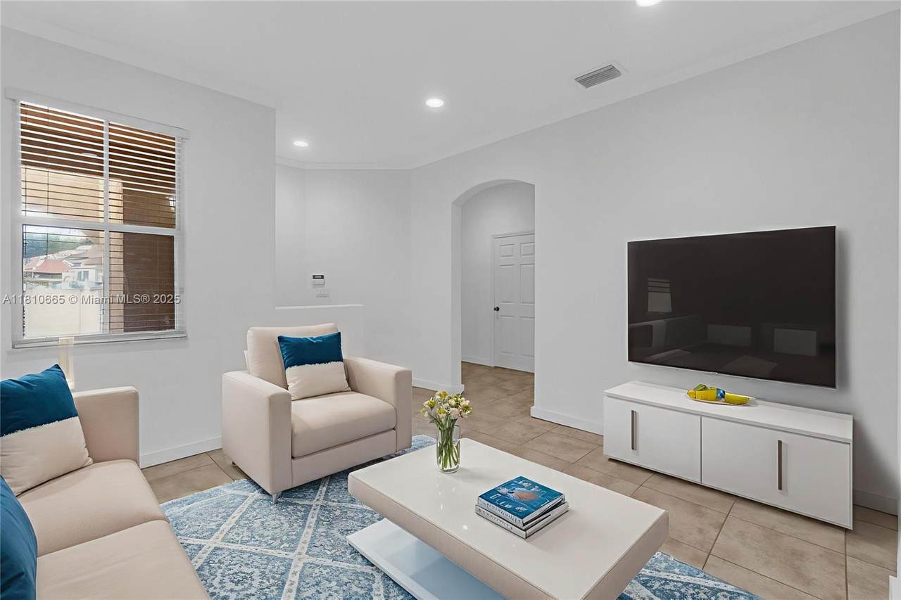 11014 237th Ln - Photo 1