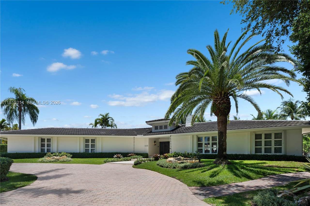 435 Marquesa Dr - Photo 1