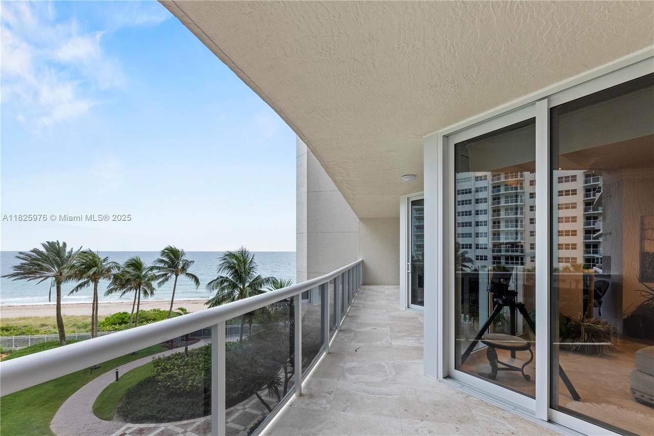https://bt-photos.global.ssl.fastly.net/miami/1280_boomver_4_A11825976-2.jpg