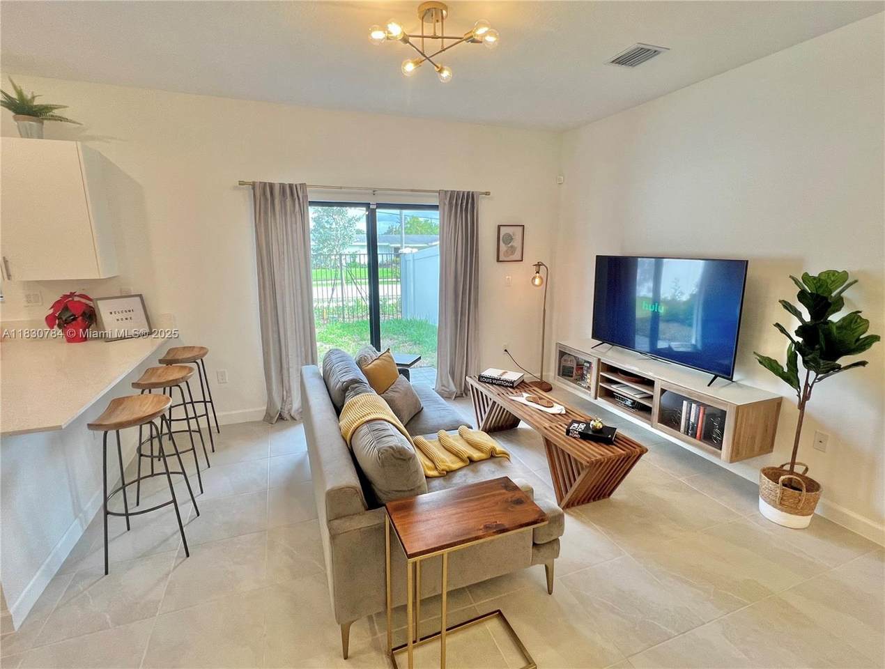 20433 4th Ct - Photo 1