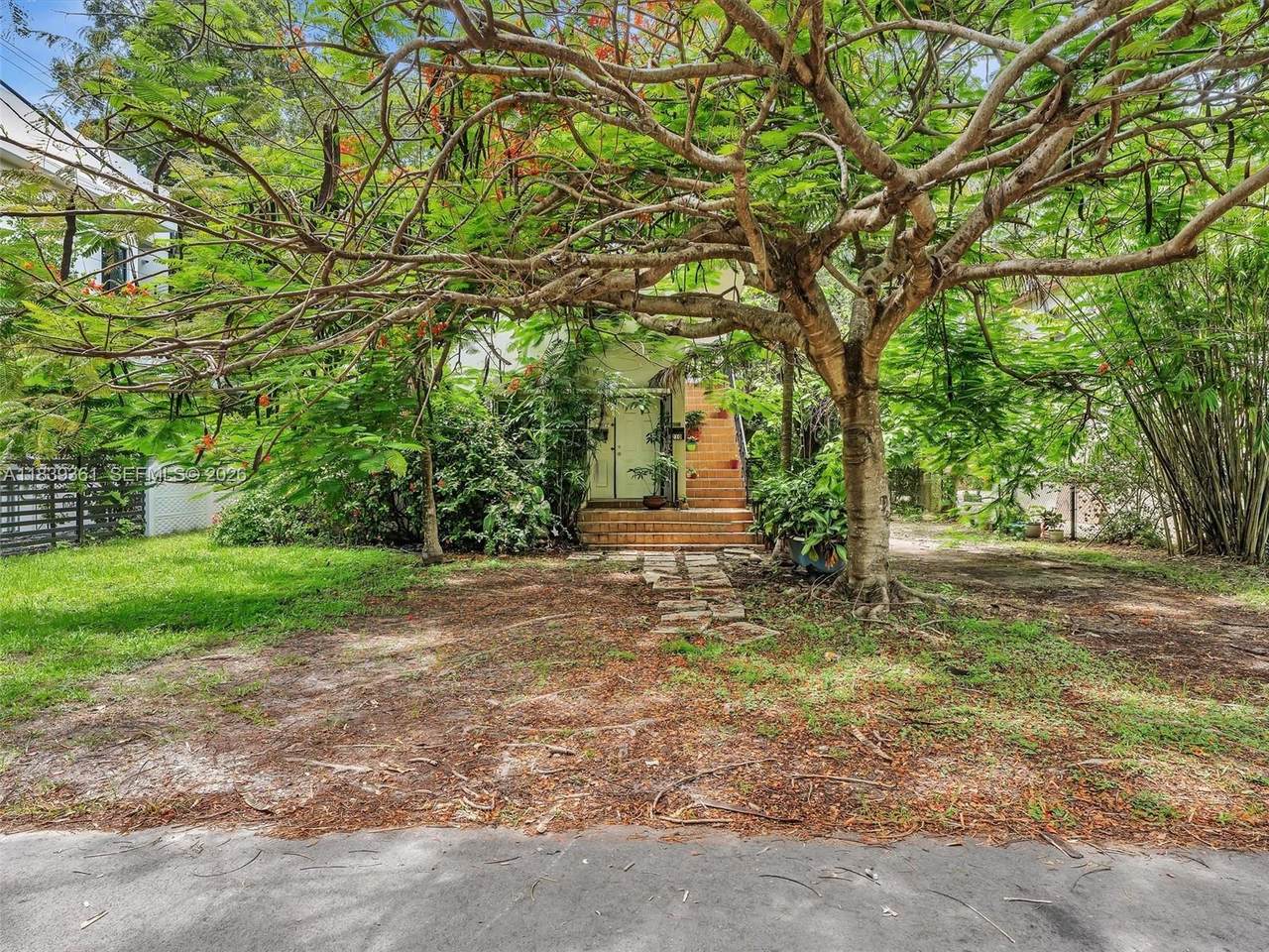 https://bt-photos.global.ssl.fastly.net/miami/1280_boomver_3_A11839361-2.jpg