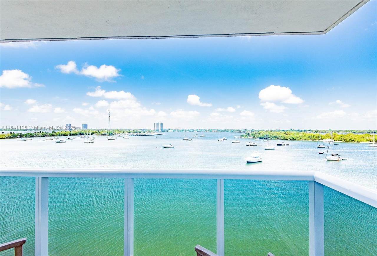 https://bt-photos.global.ssl.fastly.net/miami/1280_boomver_3_A11841198-2.jpg
