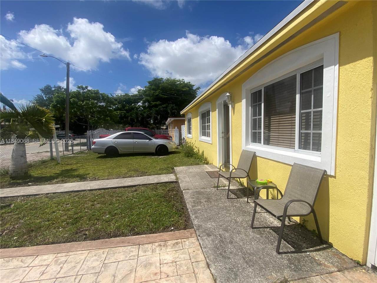 10440 28th Ct - Photo 1