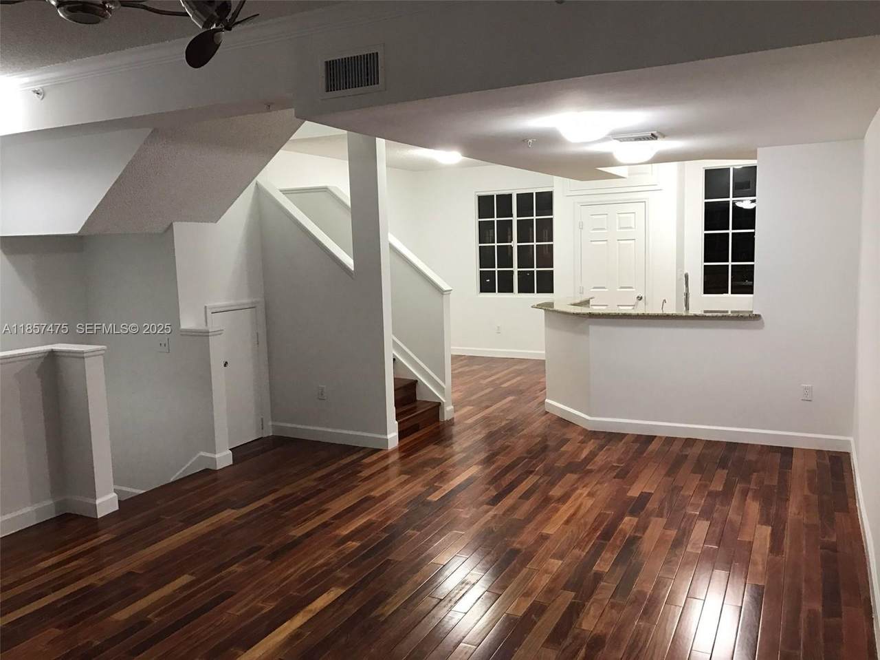 https://bt-photos.global.ssl.fastly.net/miami/1280_boomver_3_A11857475-2.jpg