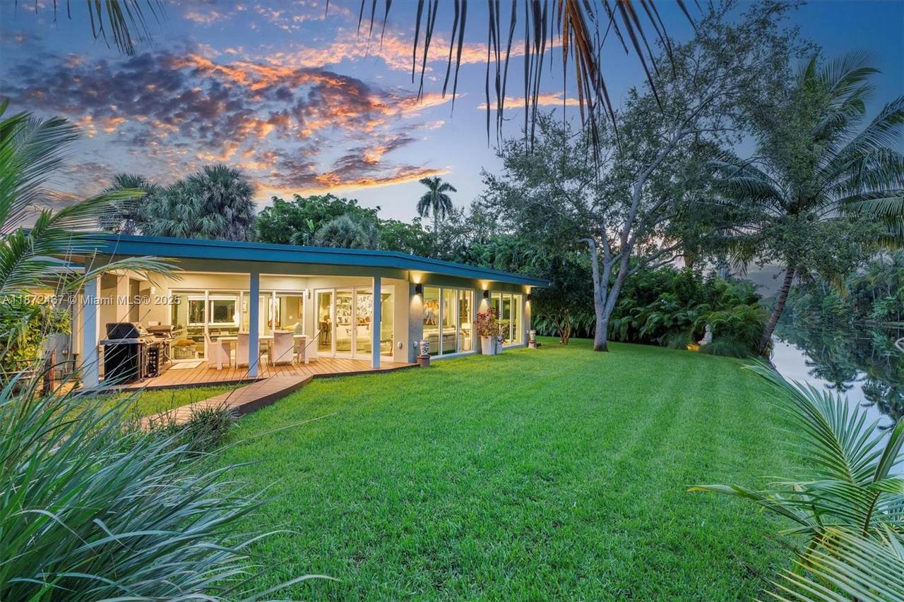 11377 Biscayne Canal Rd - Photo 1