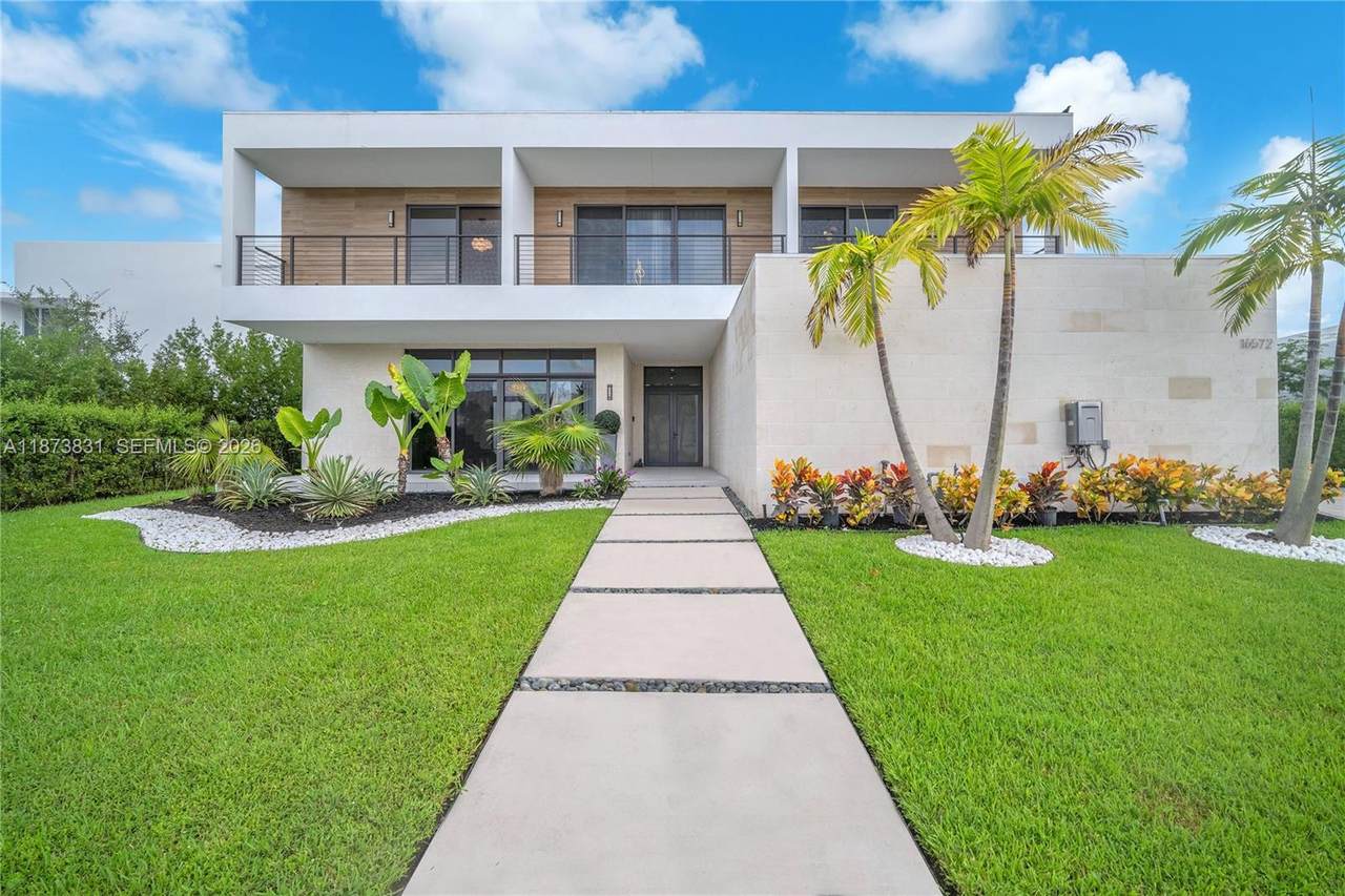 16572 Botaniko Dr S - Photo 1