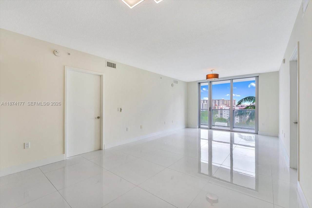 https://bt-photos.global.ssl.fastly.net/miami/1280_boomver_3_A11874177-2.jpg