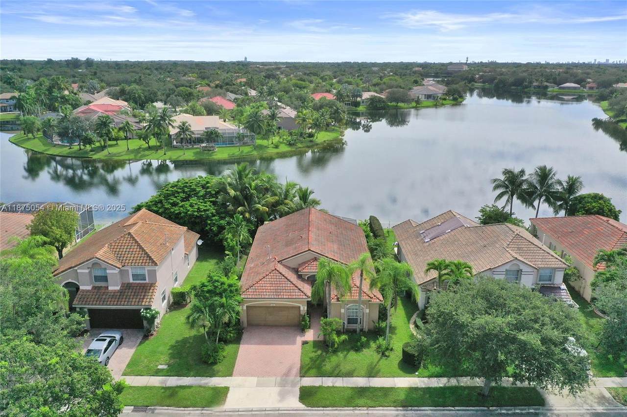 1947 130th Ave - Photo 1