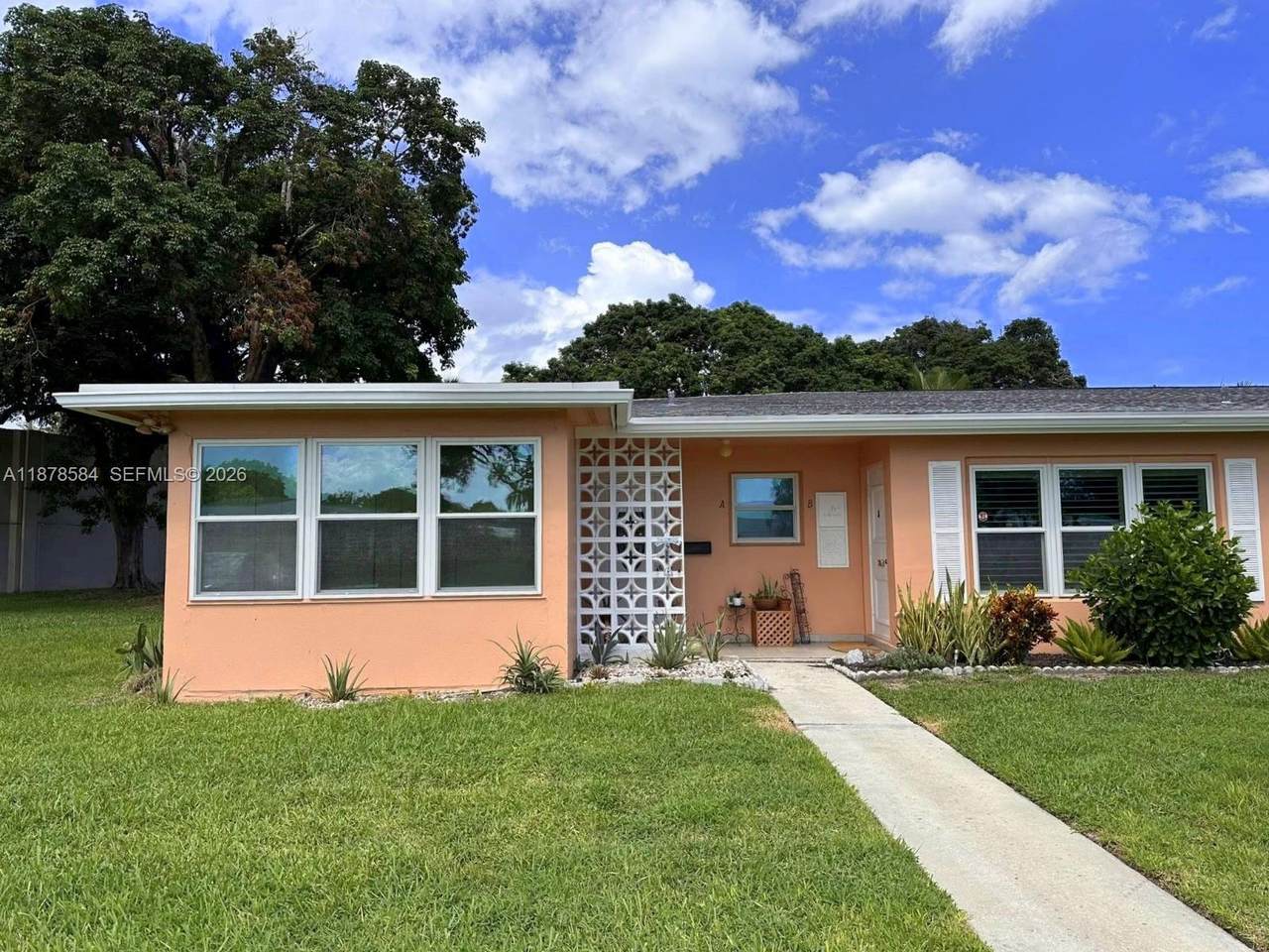https://bt-photos.global.ssl.fastly.net/miami/1280_boomver_3_A11878584-2.jpg