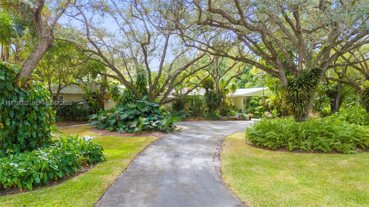 https://bt-photos.global.ssl.fastly.net/miami/1280_boomver_3_A11879002-2.jpg