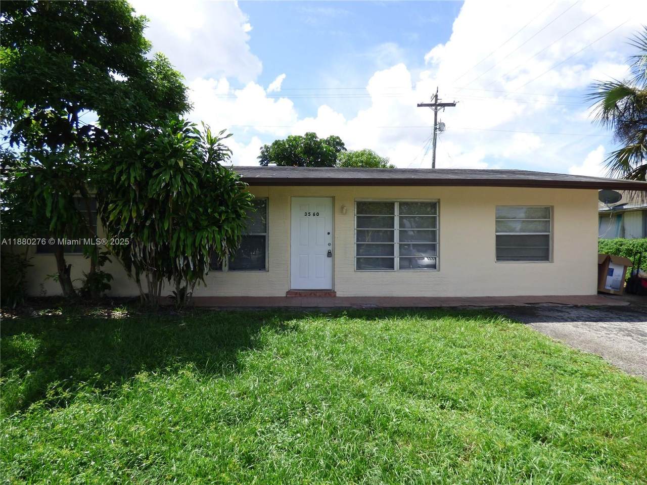 3560 8th St - Photo 1