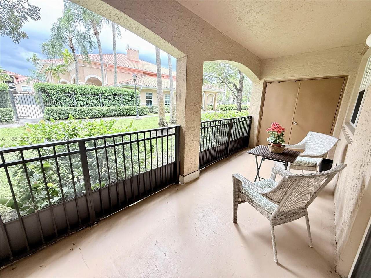 https://bt-photos.global.ssl.fastly.net/miami/1280_boomver_3_A11881506-2.jpg