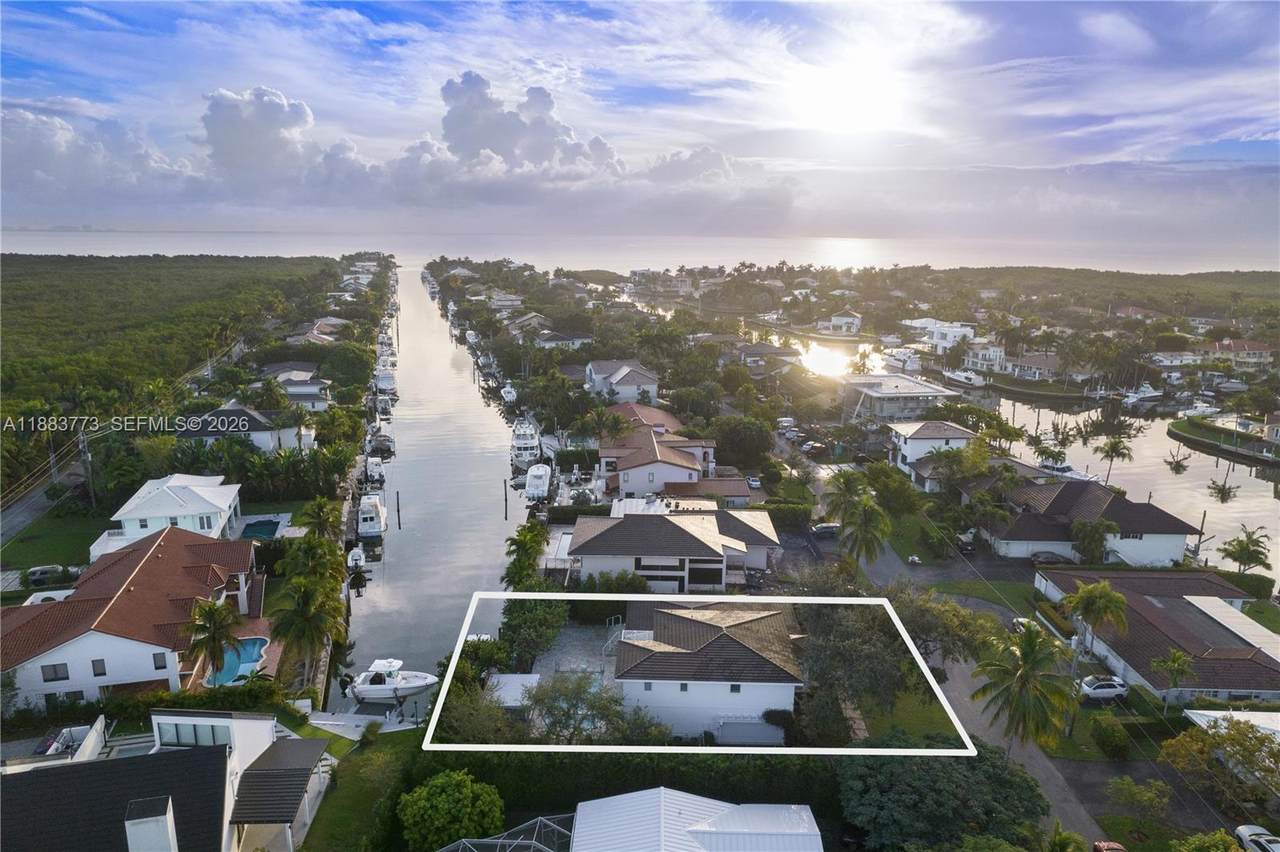 https://bt-photos.global.ssl.fastly.net/miami/1280_boomver_3_A11883773-2.jpg