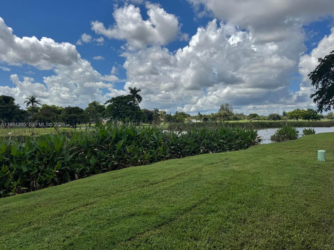 https://bt-photos.global.ssl.fastly.net/miami/1280_boomver_3_A11884385-2.jpg