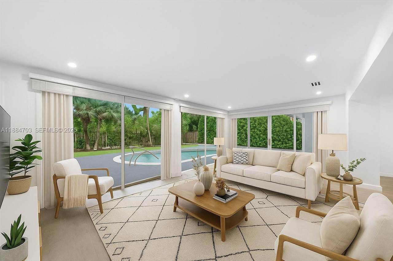 1825 Alamanda Dr - Photo 1