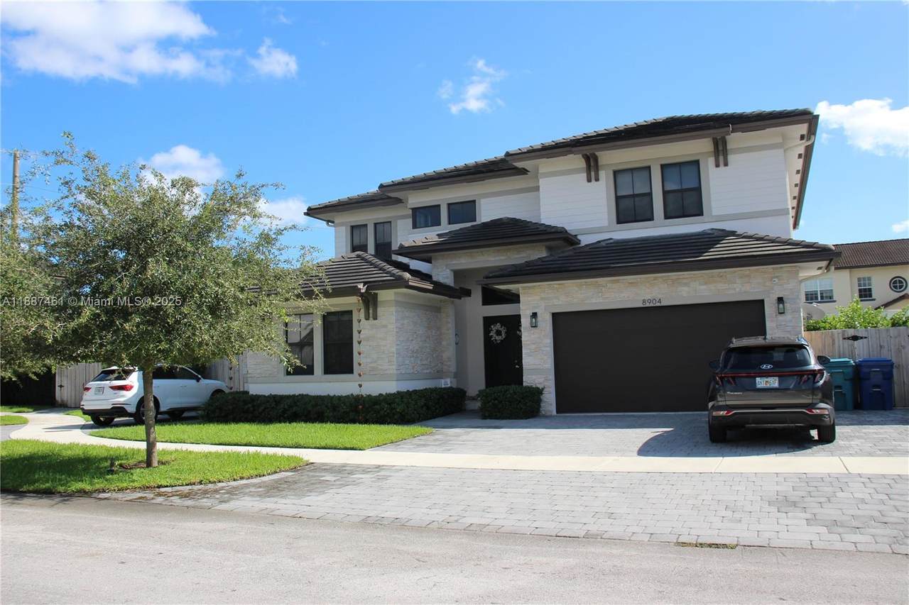 https://bt-photos.global.ssl.fastly.net/miami/1280_boomver_2_A11887461-2.jpg