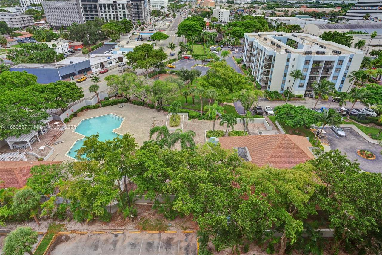 https://bt-photos.global.ssl.fastly.net/miami/1280_boomver_3_A11889837-2.jpg