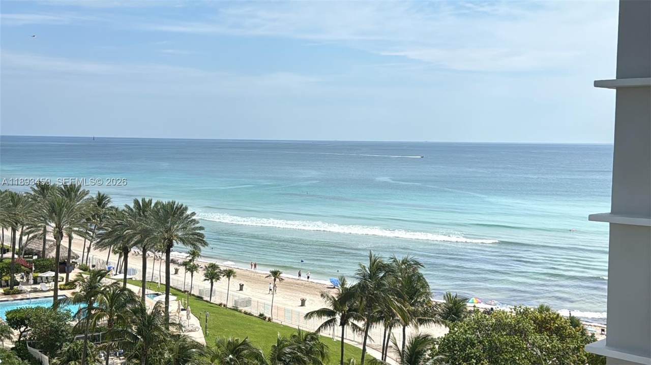 19201 Collins Ave - Photo 1