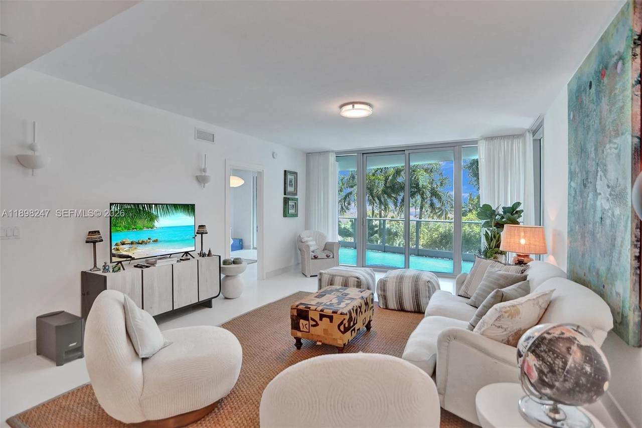 https://bt-photos.global.ssl.fastly.net/miami/1280_boomver_3_A11898247-2.jpg