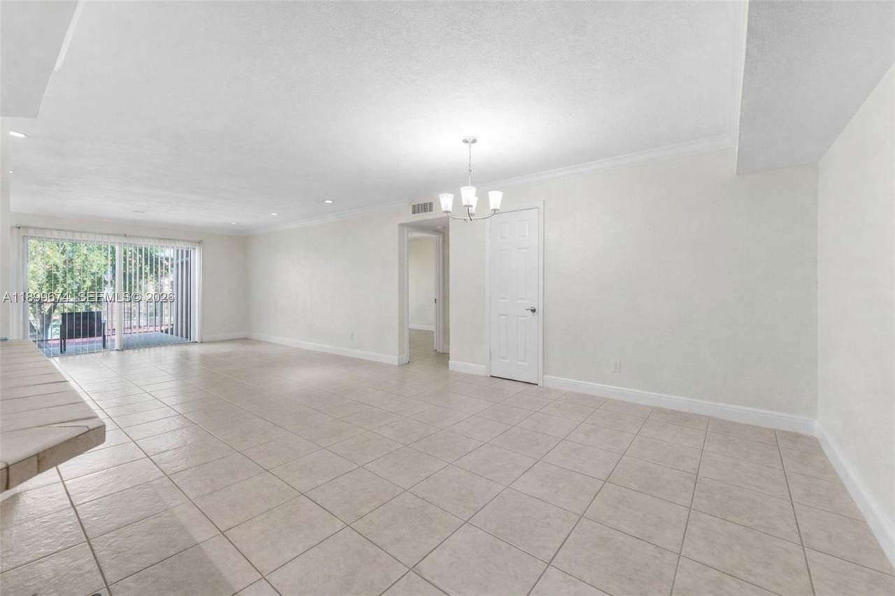 9437 76th St - Photo 1