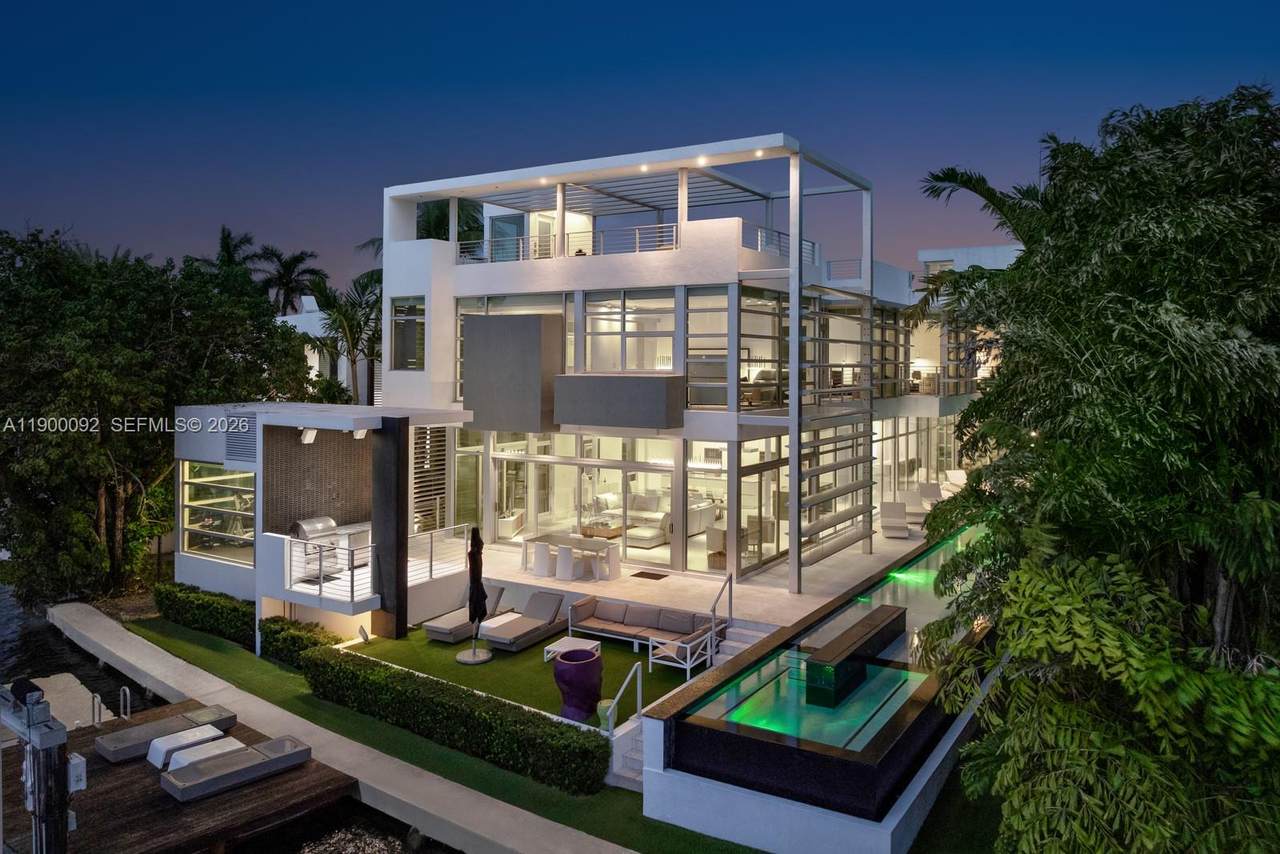 https://bt-photos.global.ssl.fastly.net/miami/1280_boomver_3_A11900092-2.jpg