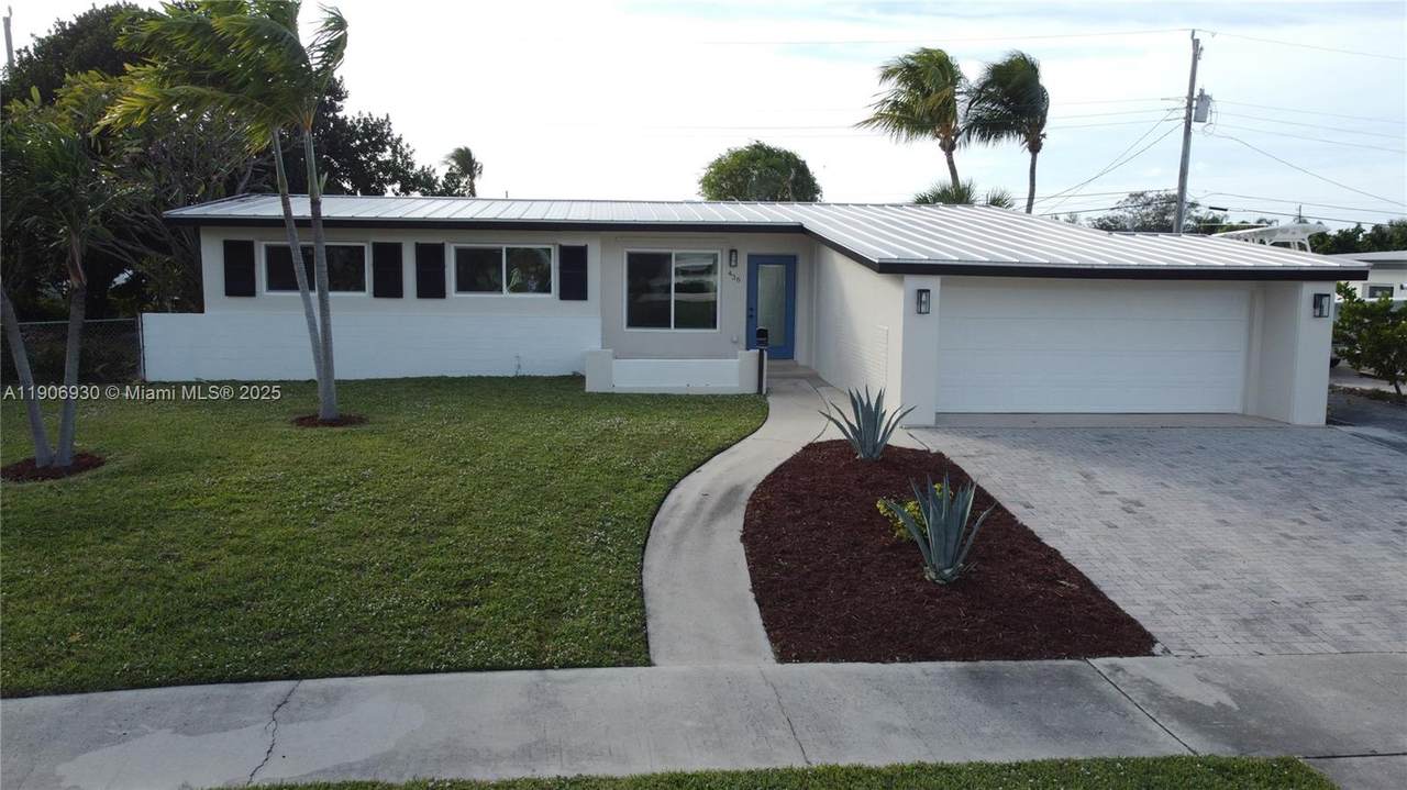 436 Gull Ct - Photo 1