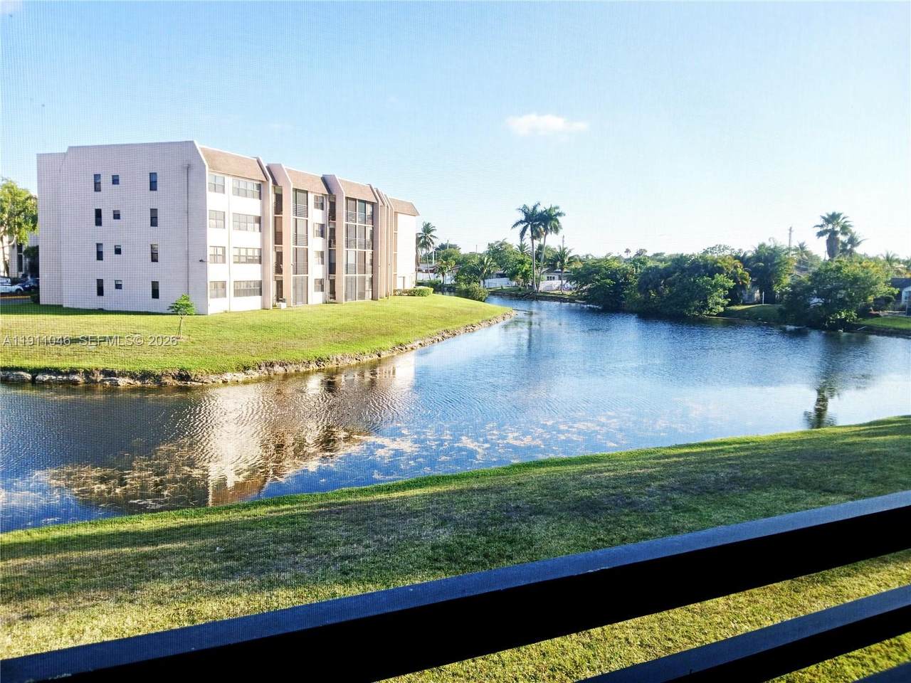 https://bt-photos.global.ssl.fastly.net/miami/1280_boomver_3_A11911046-2.jpg