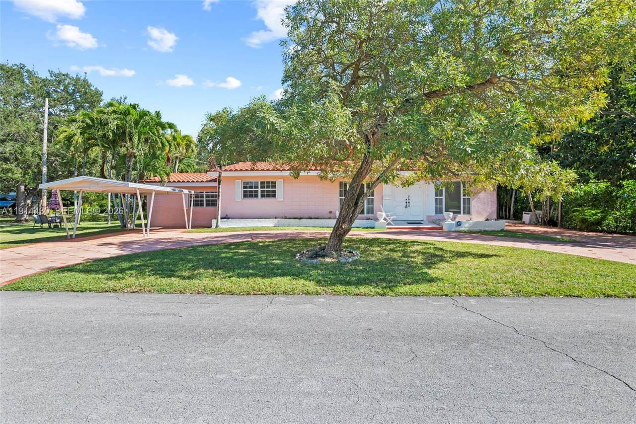 https://bt-photos.global.ssl.fastly.net/miami/1280_boomver_3_A11914430-2.jpg