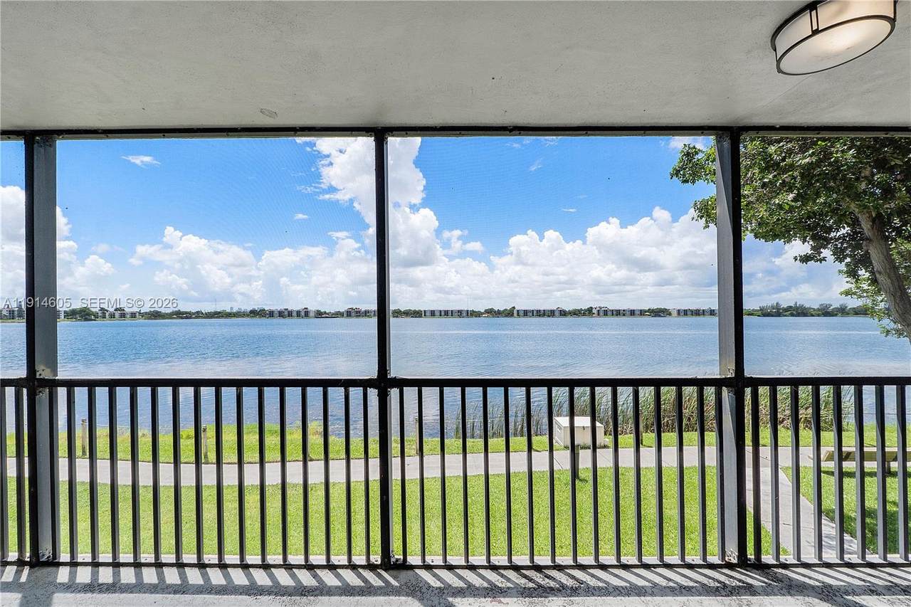 https://bt-photos.global.ssl.fastly.net/miami/1280_boomver_3_A11914605-2.jpg