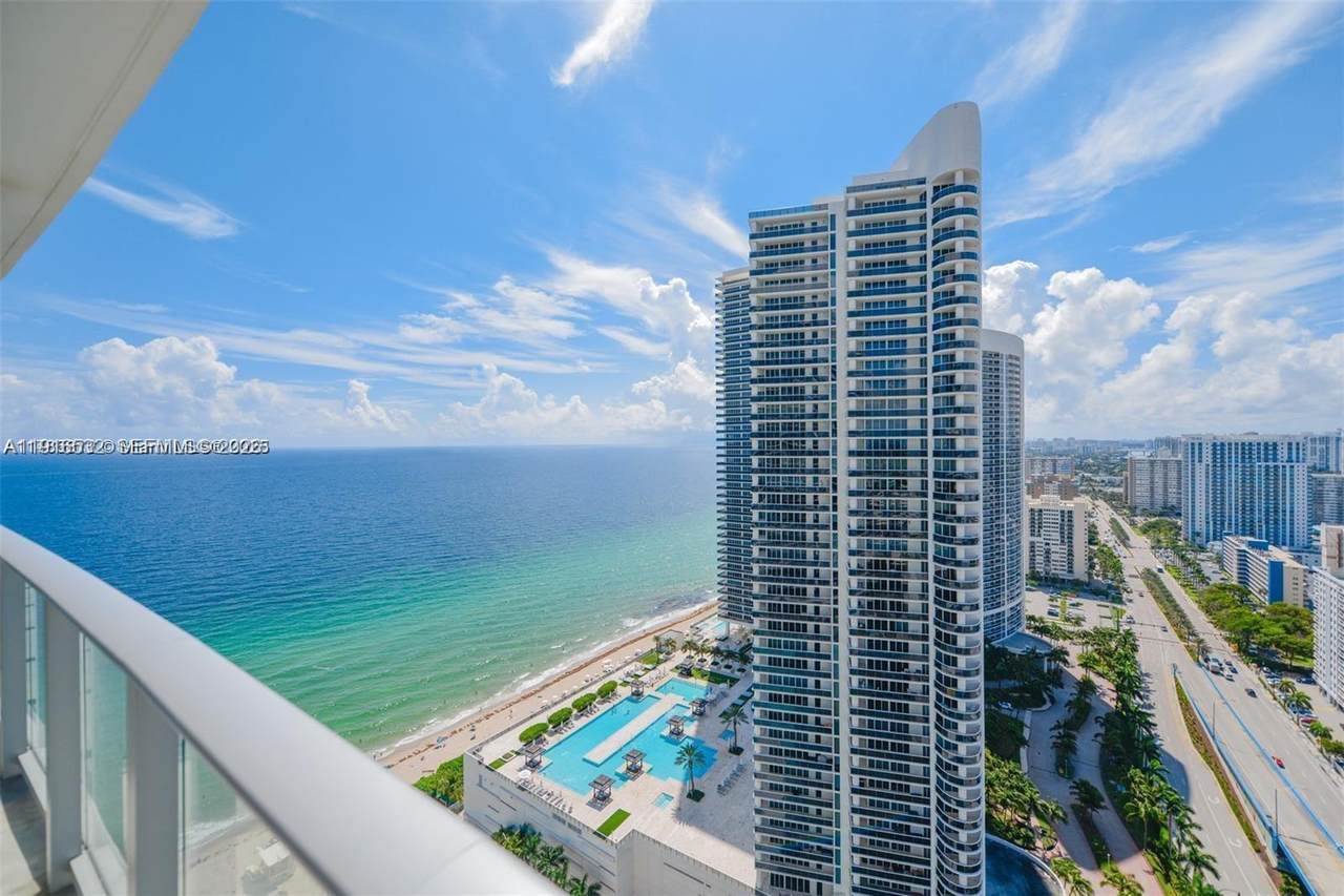 https://bt-photos.global.ssl.fastly.net/miami/1280_boomver_3_A11916532-2.jpg
