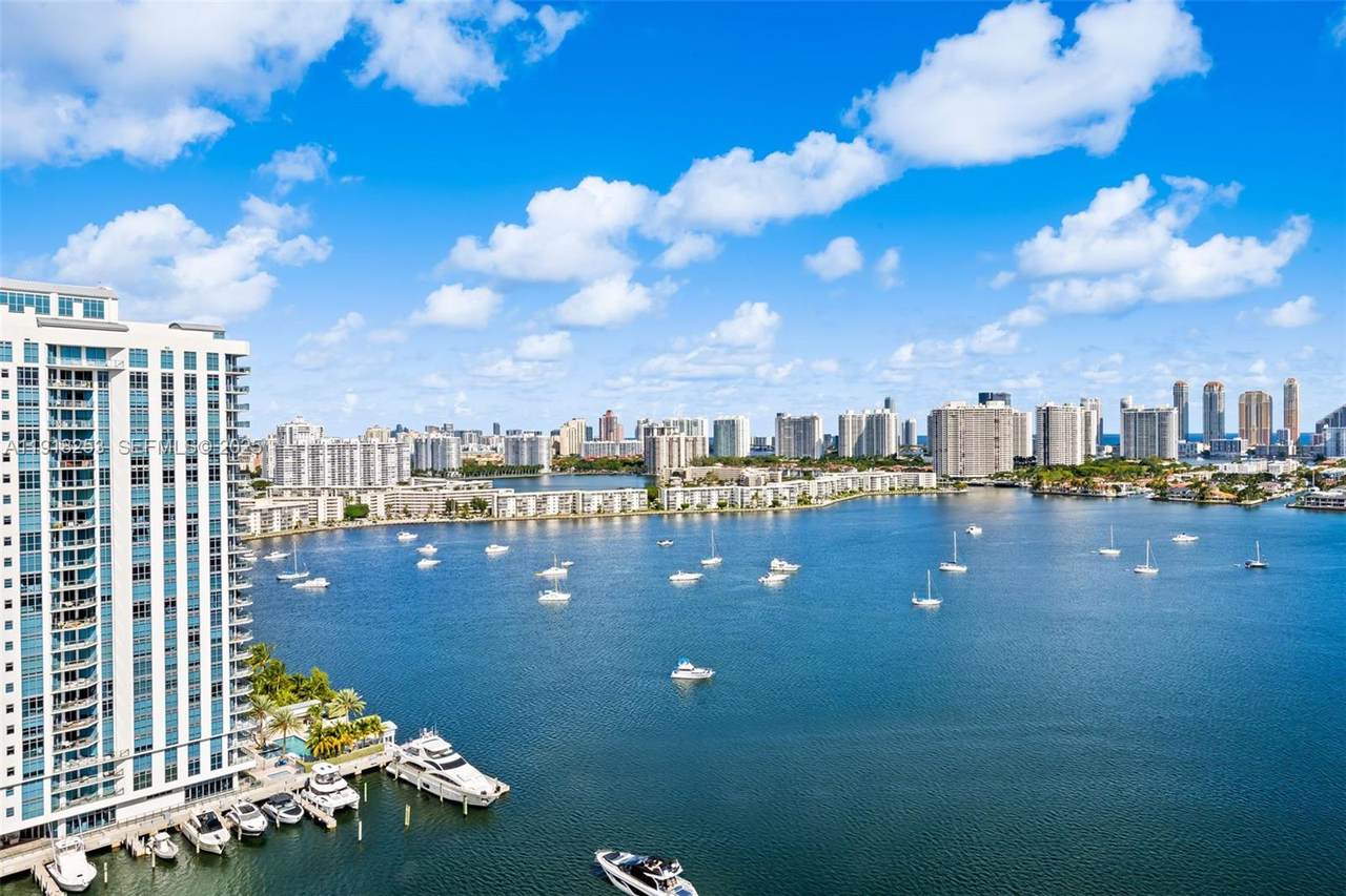 https://bt-photos.global.ssl.fastly.net/miami/1280_boomver_3_A11918253-2.jpg