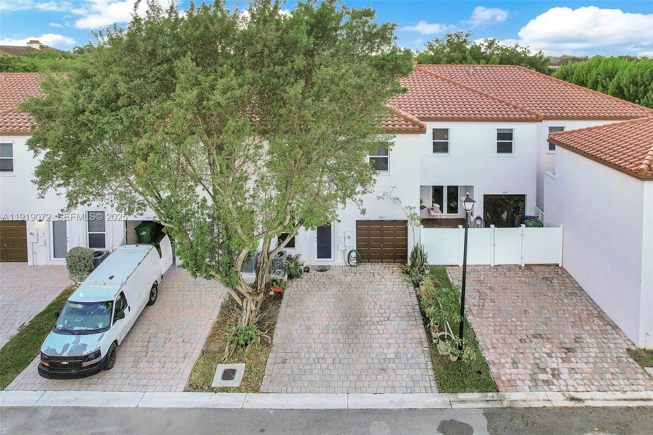 9213 170th Ave - Photo 1