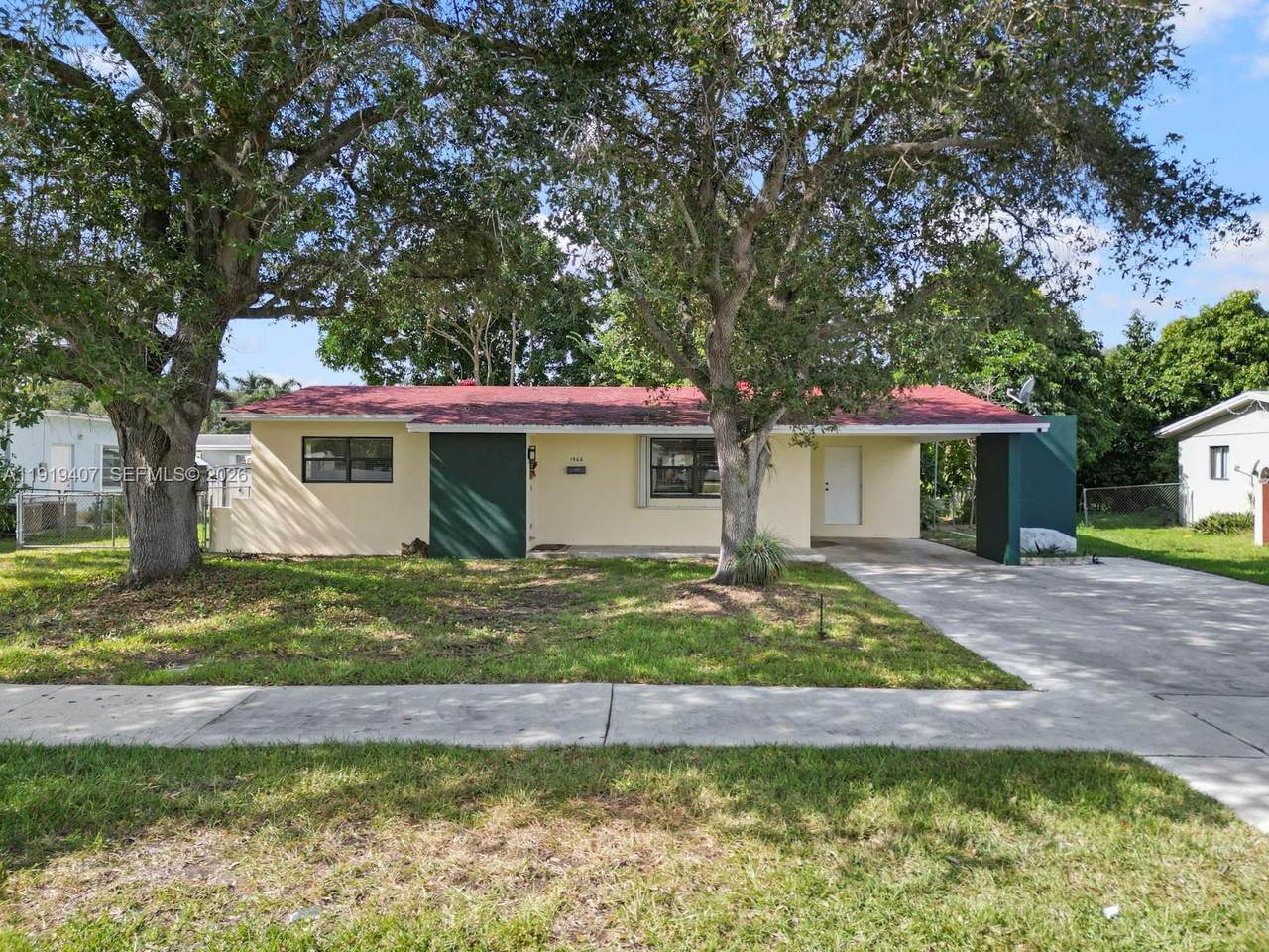 1562 8th Ave - Photo 1