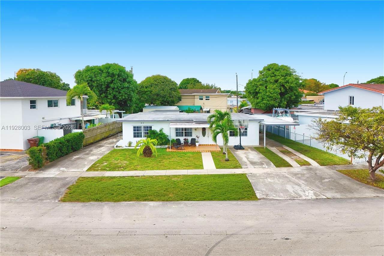 1540 8th Ct - Photo 1