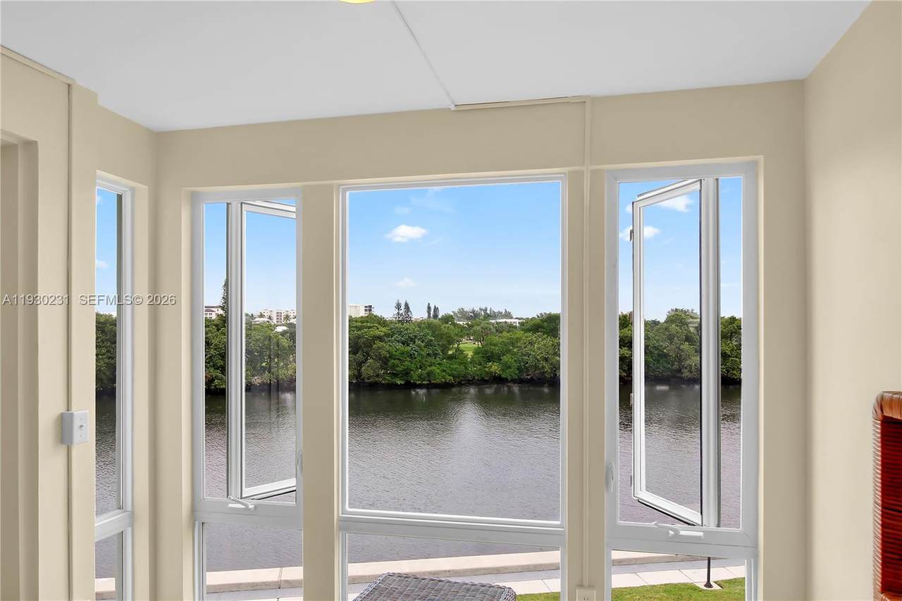 7 Colonial Club Drive - Photo 1