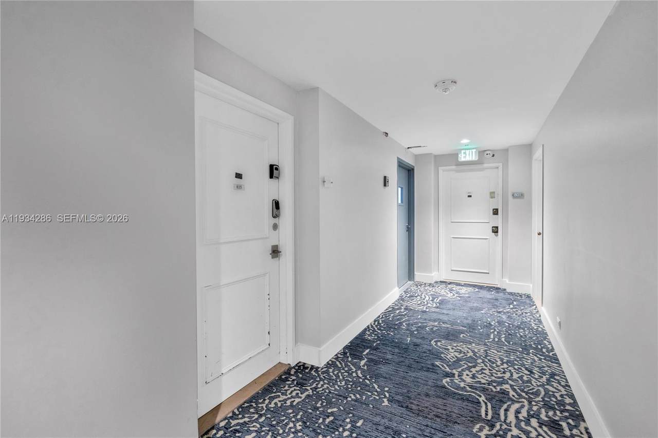 5601 Collins Ave - Photo 1