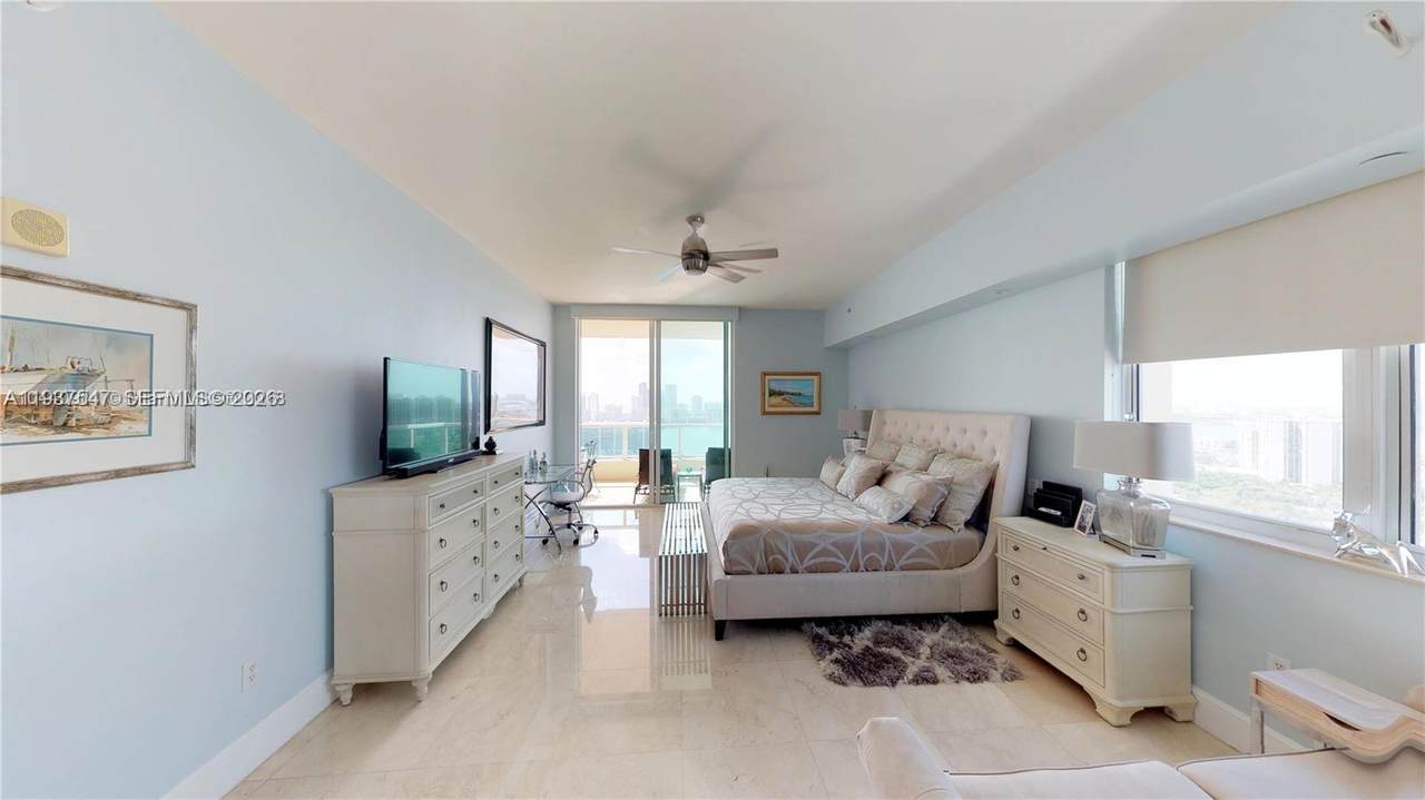 https://bt-photos.global.ssl.fastly.net/miami/1280_boomver_3_A11937547-2.jpg