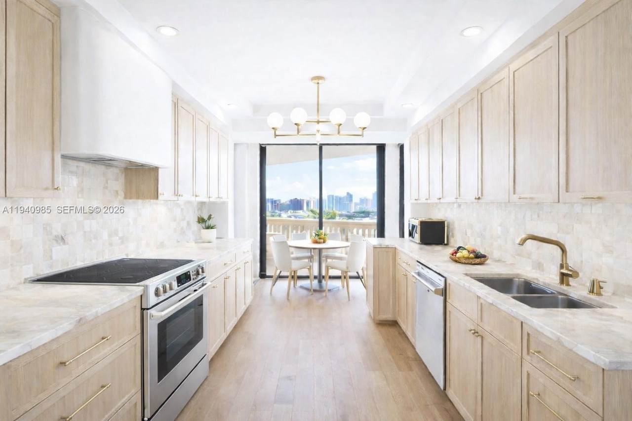 2000 Island Blvd - Photo 1