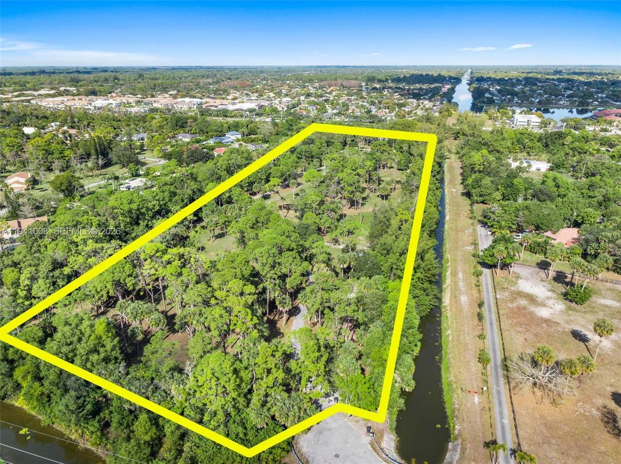 12033 Acme Rd - Photo 1