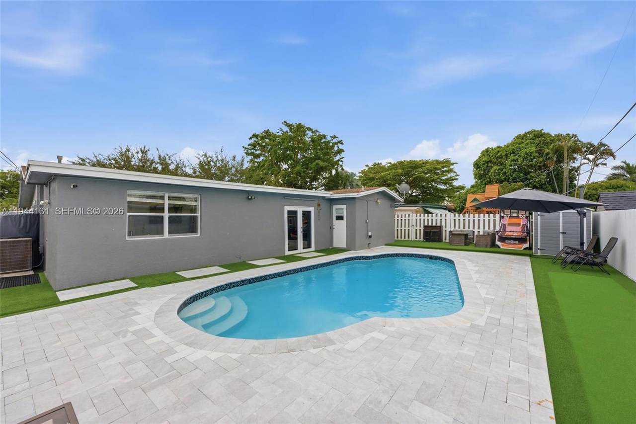 9771 24th Pl - Photo 1