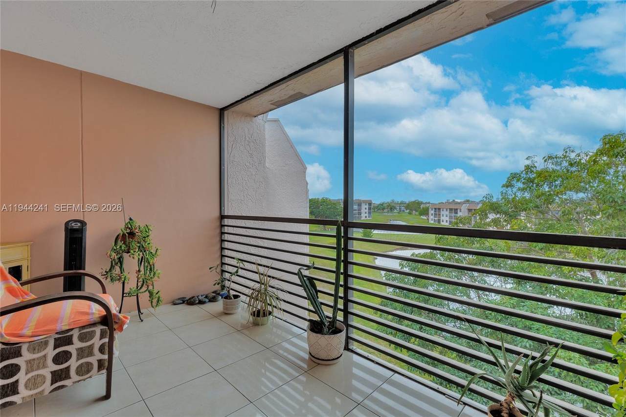 2981 Nob Hill Rd - Photo 1
