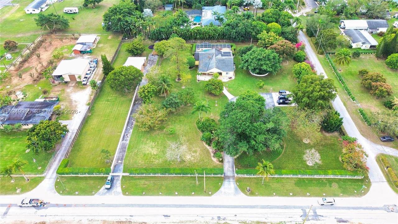 https://bt-photos.global.ssl.fastly.net/miami/1280_boomver_3_A11949985-2.jpg
