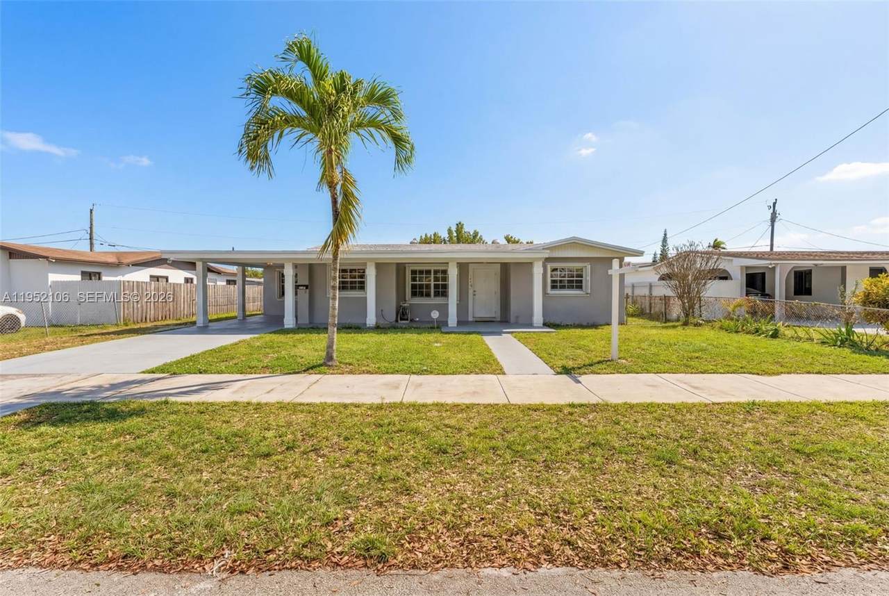 10451 150th Terrace - Photo 1