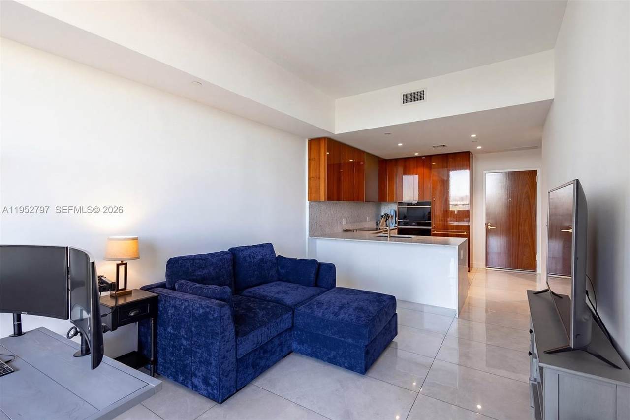 2678 Tigertail Ave - Photo 1