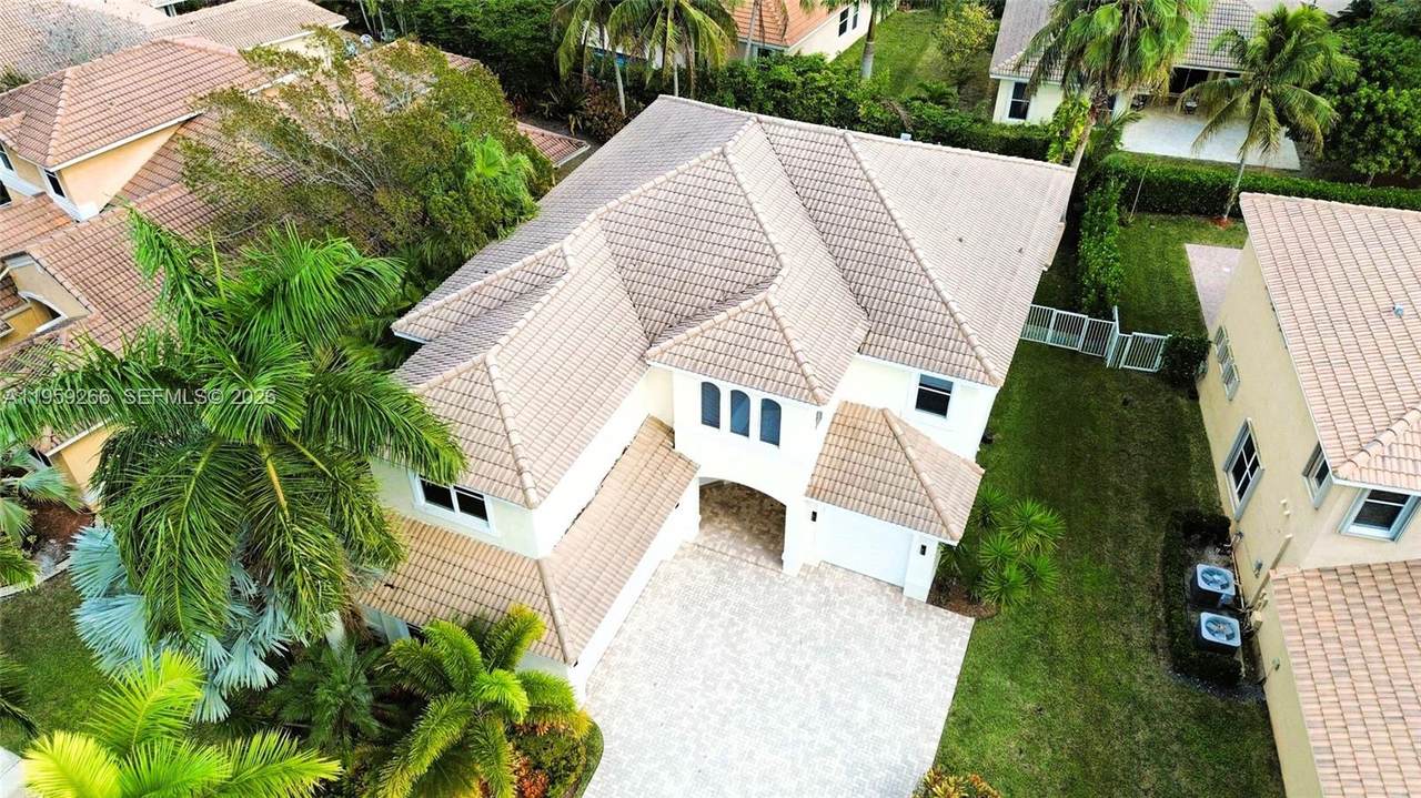 https://bt-photos.global.ssl.fastly.net/miami/orig_boomver_2_A11959266-2.jpg