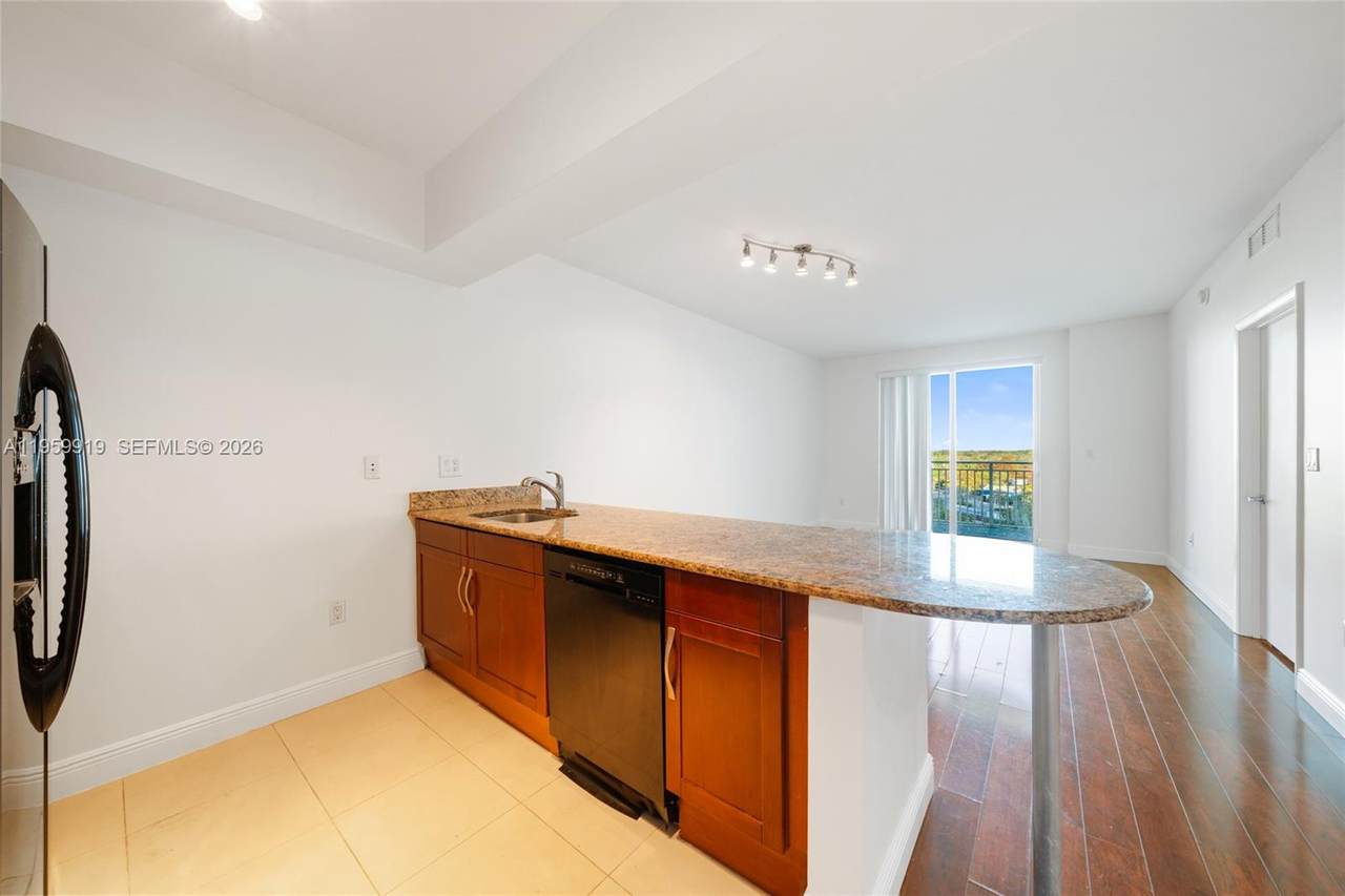 7280 90th St - Photo 1