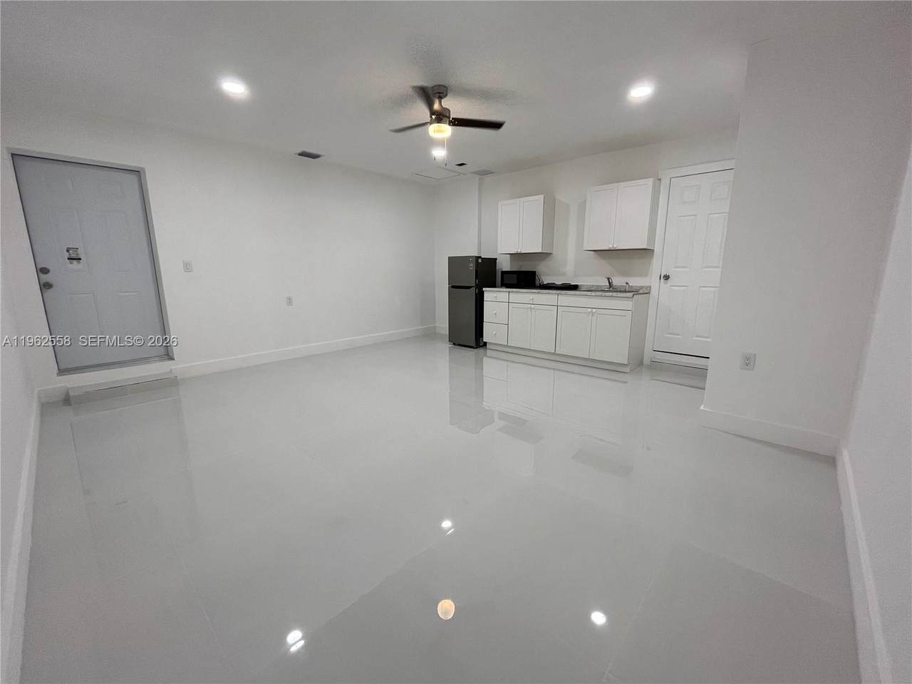 https://bt-photos.global.ssl.fastly.net/miami/1280_boomver_3_A11962558-2.jpg