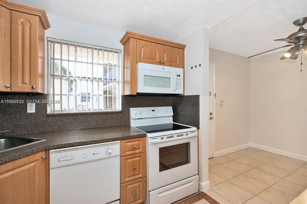 8500 109 Ave - Photo 1